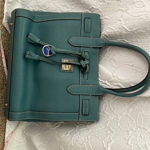 Dooney & Bourke bag